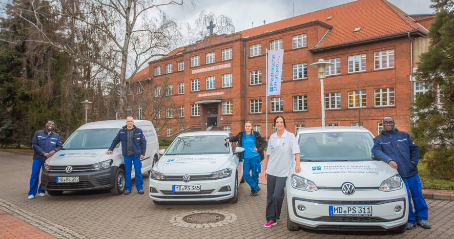 Für Sie im Einsatz: Das Team der Dienstleistungsgesellschaft der Pfeifferschen Stiftungen Team Dienstleistungsgesellschaft Pfeiffersche Stiftungen