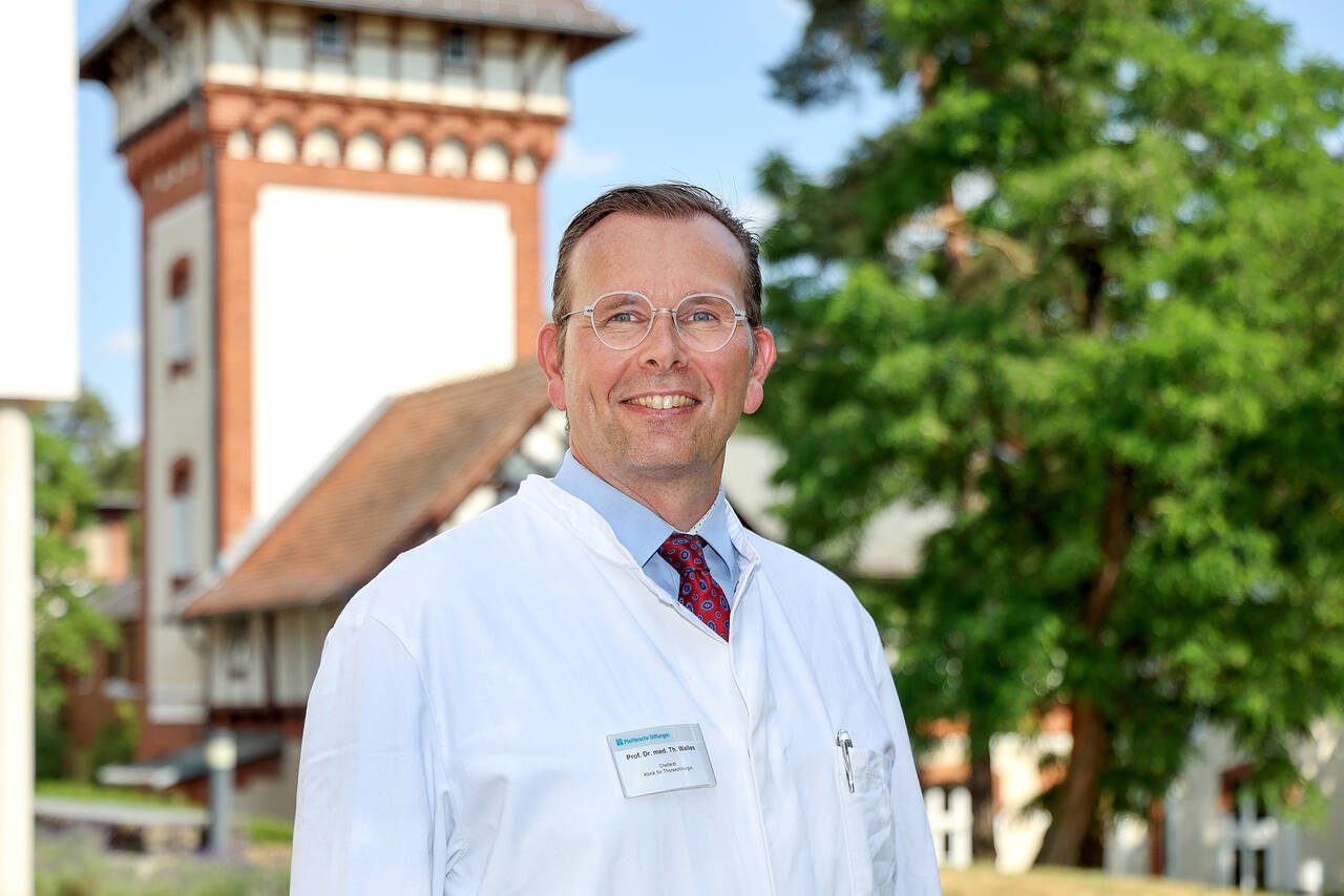 Neuer Chefarzt in der Lungenklinik Lostau – Thoraxchirurg Prof. Dr. med. Thorsten Walles vom Universitätsklinikum Magdeburg übernimmt auch in Lostau Prof. Dr. med. Thorsten Walles