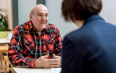 Wir beraten Pflegeheim-Bewohner individuell zur palliativen Vorsorge Palliative Beratung für Pflegeheim-Bewohner in Magdeburg
