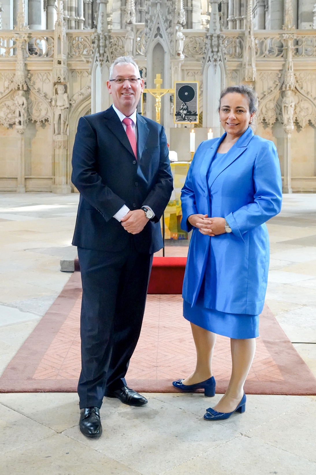 Vorstände Michael Saffé und Ulrike Petermann im Magdeburger Dom Vorstände Ulrike Petermann und Michael Saffé im Magdeburger Dom